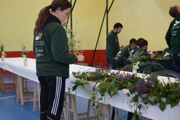 Alumnos de la especialidad de ...