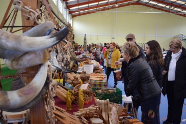 Una veintena de artesanos se dan cita ...