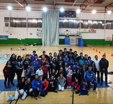 Casi un centenar de competidores ...