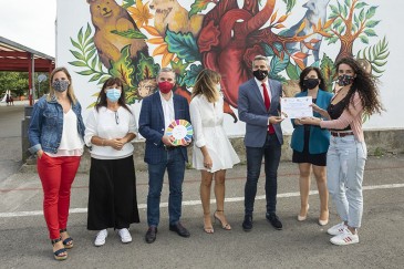 Inaugurado el mural ‘Objetivos que ...