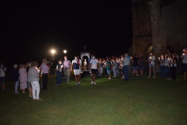 Varios centenares de personas ...