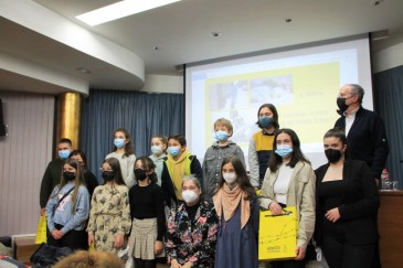 Dos alumnos del CEPA de Piélagos, ...