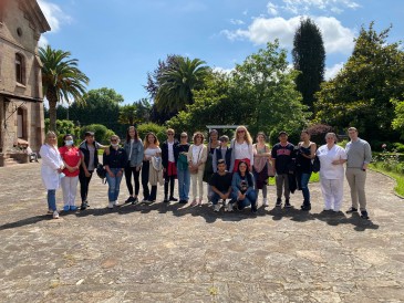 Alumnos de la Escuela del Talento Joven ...