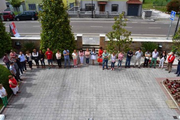 Piélagos guarda un minuto silencio en ...