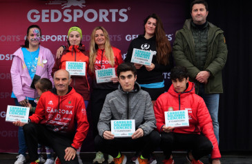 Éxito de organización y colaboración ...