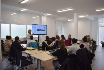 Los integrantes de la IX Lanzadera de ...