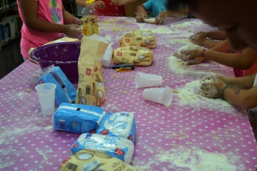 Una docena de niños aprenden a ...