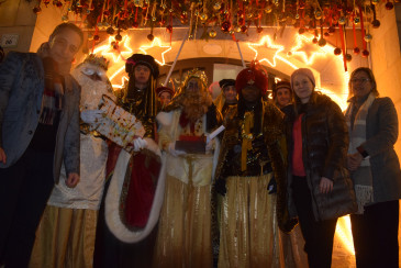 Majestades  aquí tenéis un plano de ...