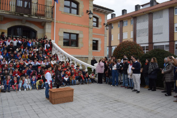 Alumnos del CEIP El  Mimbral de Renedo ...
