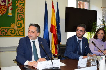 Caramés se compromete en la FEMP a ...