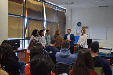 Diez jóvenes finalizan en Piélagos 18 ...