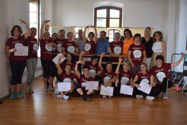 Bailar, reír y hablar: otras formas de ...