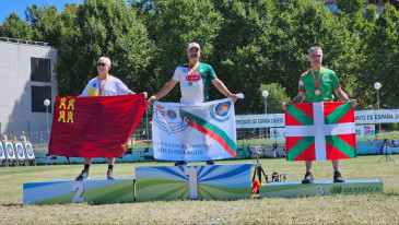 Un oro en tiro con arco y una plata en ...