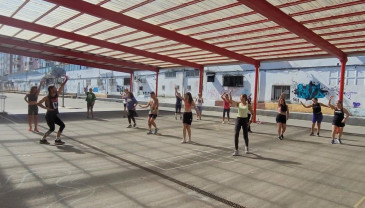 Más de 60 participantes practican ...