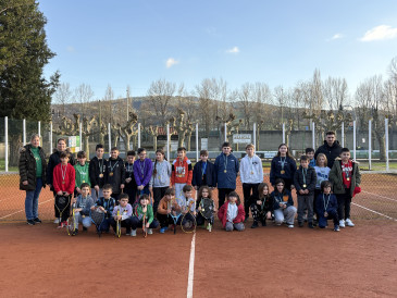 Las Escuelas municipales de tenis y ...