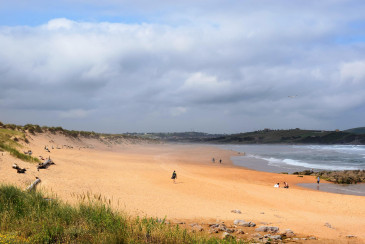 Piélagos pone a punto sus playas para ...