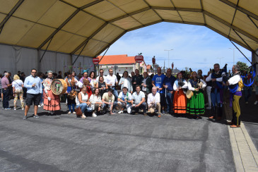 Vecinos de Piélagos y visitantes ...