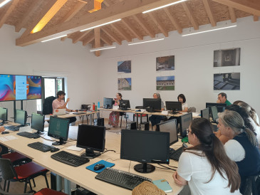 Vecinos parados de larga duración ...