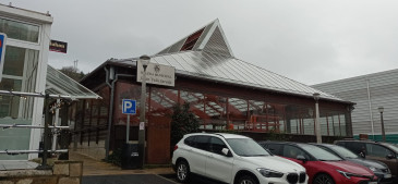 Cerrado al público el complejo ...