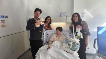 La Junta Vecinal de Mortera entrega un ...