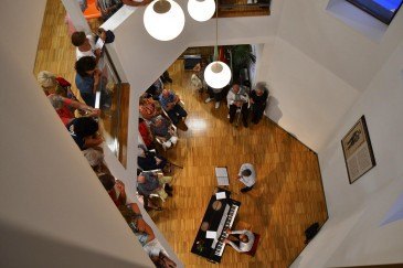 El compositor y pianista Jon Antön ...