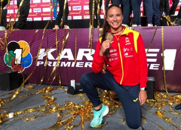 La karateca del Club Kime de Boo de ...